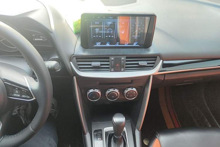 Used Mazda CX-4 2018 2.0L Automatic Two-Wheel Drive Blue Sky Dynamic Version China VI Standard