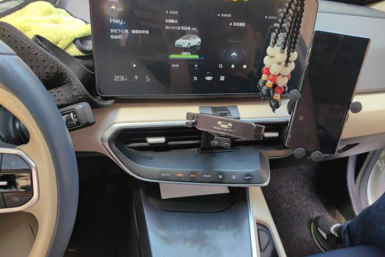 Used Geometry A 2021 Pro Enhanced High-Efficiency Range Version 600 km A600 Cubic Edition