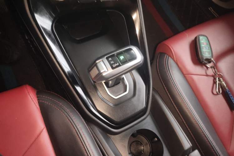 Used Haval H2s 2017 Red-Label 1.5T Dual-Clutch Comfort Model