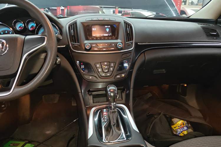 Used Buick Regal 2015 1.6T Leading Technology Model
