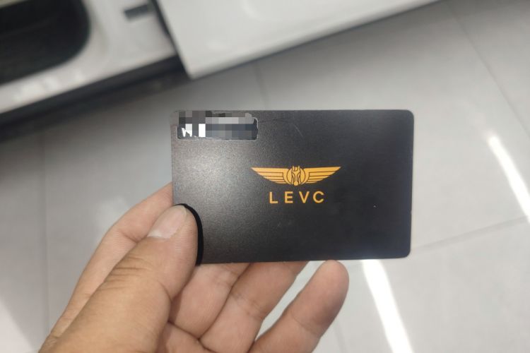 Used Geely Galaxy LEVC L380 2024 140-Degree 6-Seater All-Wheel-Drive Ultra