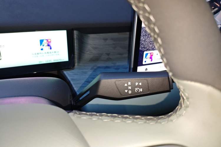 Used Dongfeng NAMMI 06 2025 401 Air
