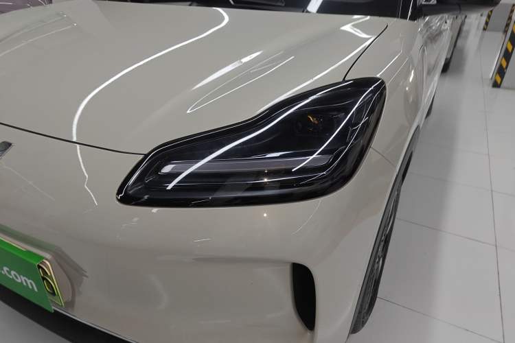 Used Wuling Bingo PLUS 2024 401 km Range 5-Seater Version
