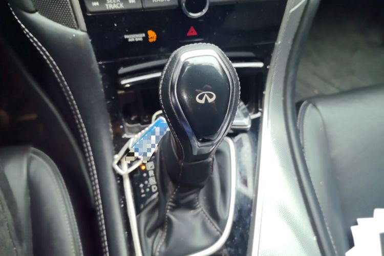 Used Infiniti Q50L 2018 2.0T Enjoyment Version China V Standard
