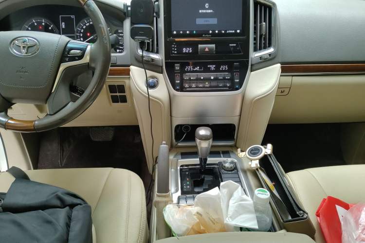 Used Toyota Land Cruiser  Audio And AC Panel