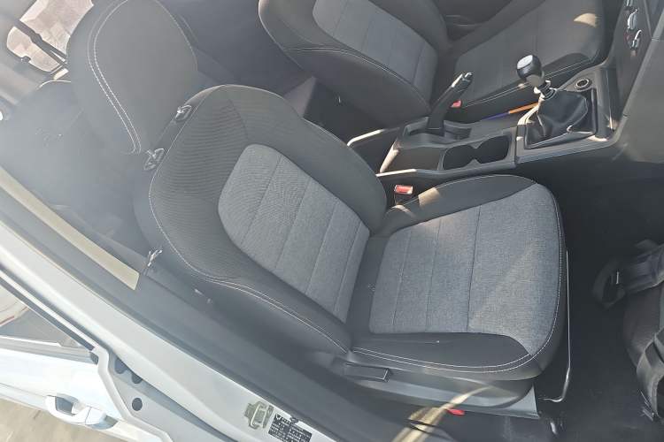 Used Wuling Zhengcheng 2021 1.5T Manual Comfort Version
