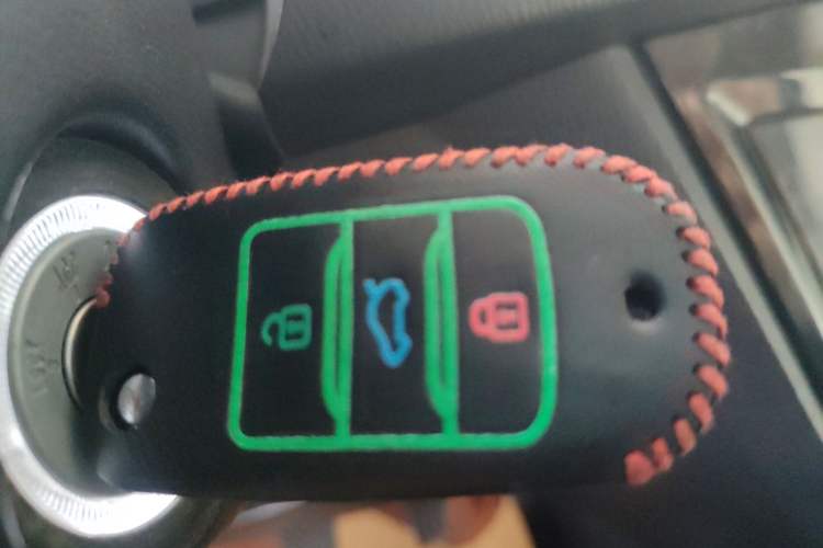 Used Changan Alsvin V7 2015 1.6L Manual Enjoyment Model China IV Standard
