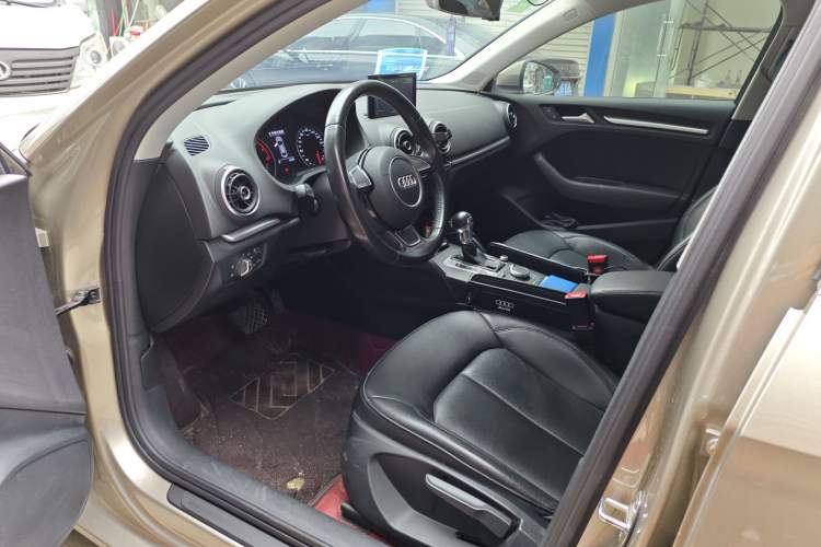 Used Audi A3 2016 Limousine 35 TFSI Ambition Edition