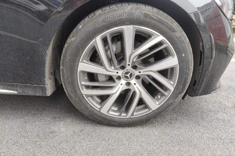 Used Mercedes-Benz E-Class 2025 E 300 L Stylish Model
