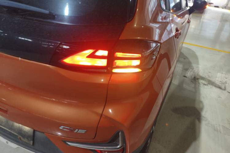 Used Changan CS15 2019 1.5L Automatic Flagship Version China VI Standard
