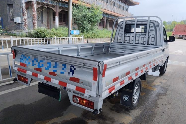 Used Foton Xiangling V New Energy 2023 V1 3170-wheelbase flatbed