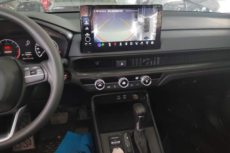 Used Honda CR-V 2024 240TURBO Two-Wheel-Drive Active Version 5 Seats Audio And AC Panel