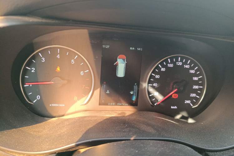 Used BYD Song MAX 2017 1.5T Manual Smart Connect Luxury 7-Seater
