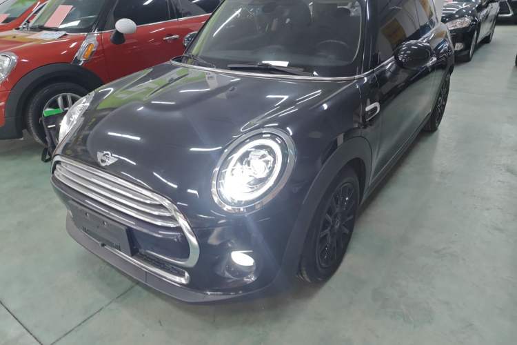 Used MINI MINI 2016 1.5T COOPER

