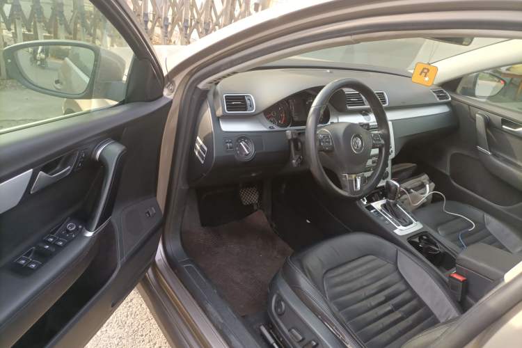 Used Volkswagen Magotan 2015 1.8TSI Advanced Model