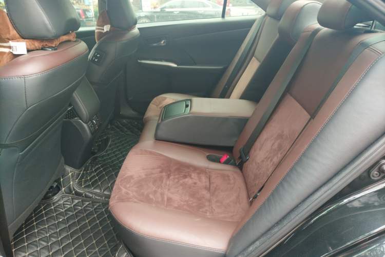 Used Toyota Camry 2016 2.5G 10th Anniversary Deluxe Navigation Edition Left Rear Seat