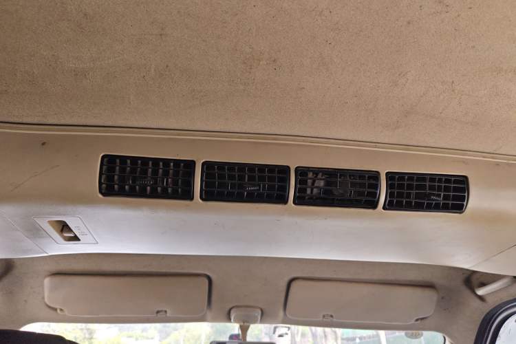 Used CHANGAN KAICHENG Ruixing M60 2020 1.5L Standard Version China VI 6-Seater DAM15KR