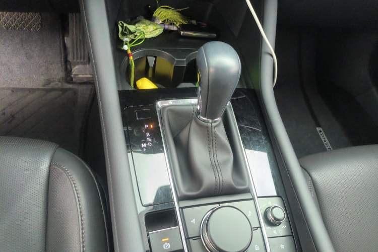 Used Mazda 3 Axela 2022 2.0L Automatic Zhi Rui Edition