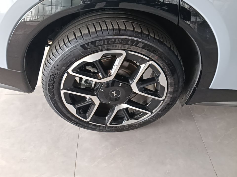 XPeng G7 2026 Model, Range-Extended 1704 Max Flagship Edition — снимка 11