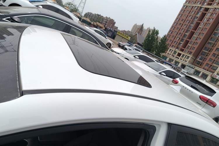 Used Hyundai Elantra (6th Generation / Lingdong) 2016 1.6L Automatic ZhiXuan – Elite Version
