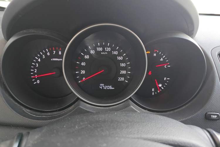 Used Kia Forte 2014 1.6L MT GL Instrument Cluster