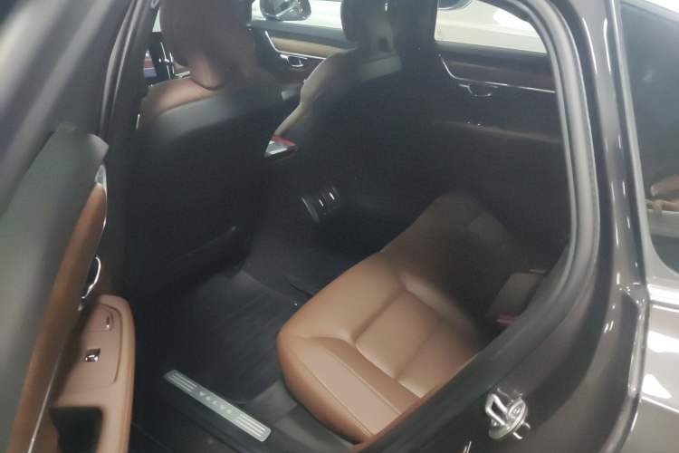 Used Volvo S90 2022 B5 Zhiyi Luxury Edition Left Rear Seat
