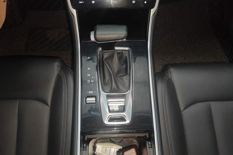 Used Changan CS75 2021 Honor Million Edition 280T DCT Luxury Model
