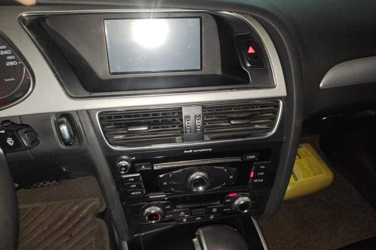Used Audi A4L 2015 35 TFSI Automatic Standard Model
