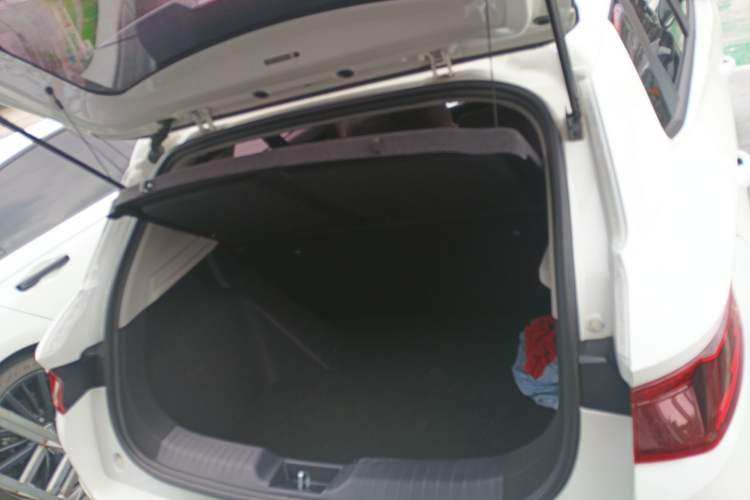 Used BYD e2 2021 Luxury Model Trunk