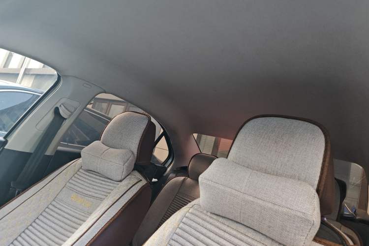 Used Volkswagen Jetta 2013 1.6L Manual Fashion Edition