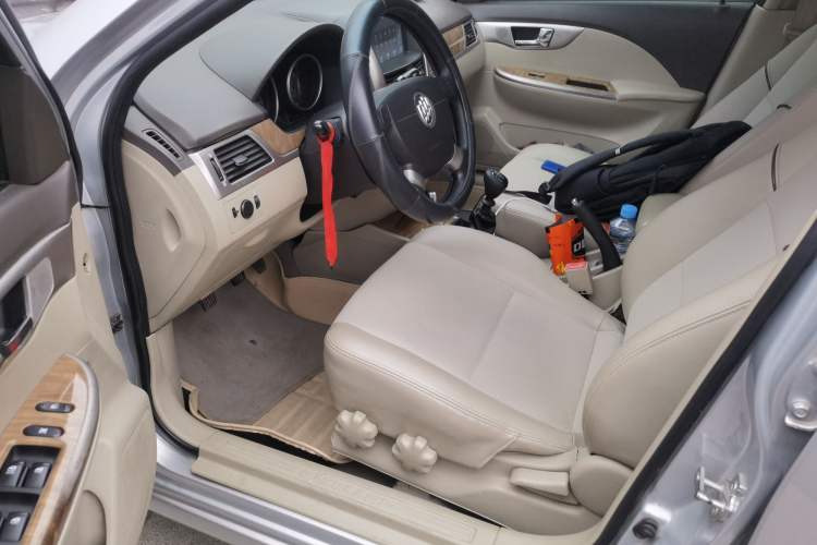 Used Buick Excelle 2015 1.5L Manual Classic Trim
