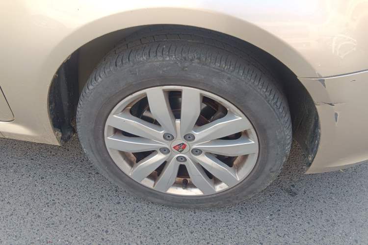 Used Roewe 350 2015 1.5L Automatic Luxury Sunroof Edition