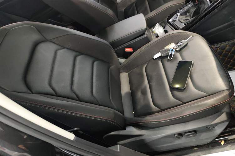 Used Volkswagen Tayron 2021 280TSI Two-Wheel Drive Luxury Smart Connectivity Version