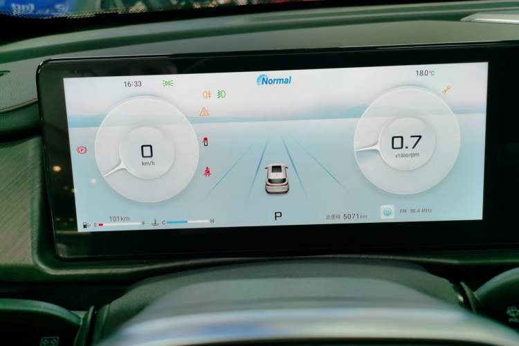 Used JETOUR X70 PLUS 2025 1.5T Luxury Dynamic Edition 5 Seats