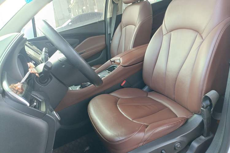 Used Buick Envision 2018 20T Two-Wheel Drive Luxury Model