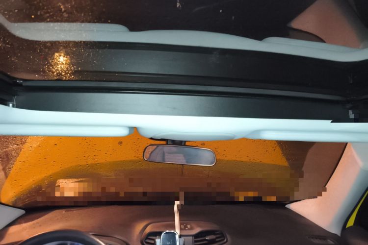 Used Jeep Renegade 2017 180T Automatic High-Energy Version Headliner