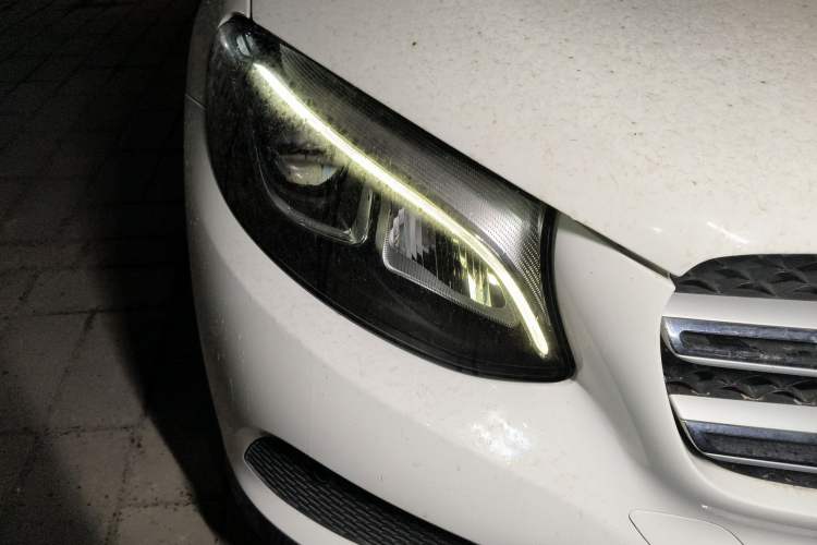 Used Mercedes-Benz GLC 2016 GLC 200 4MATIC Right Front Headlight