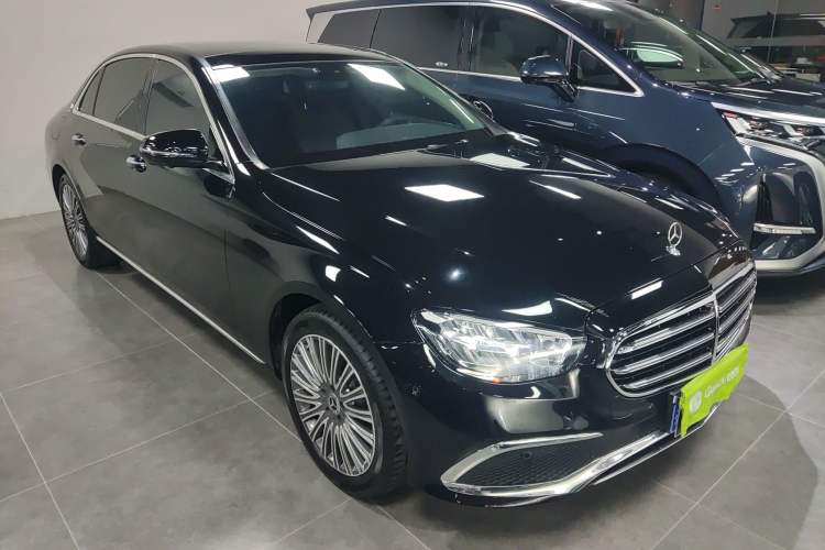 Used Mercedes-Benz E-Class 2022 Second Facelift E 300 L Luxury Edition
