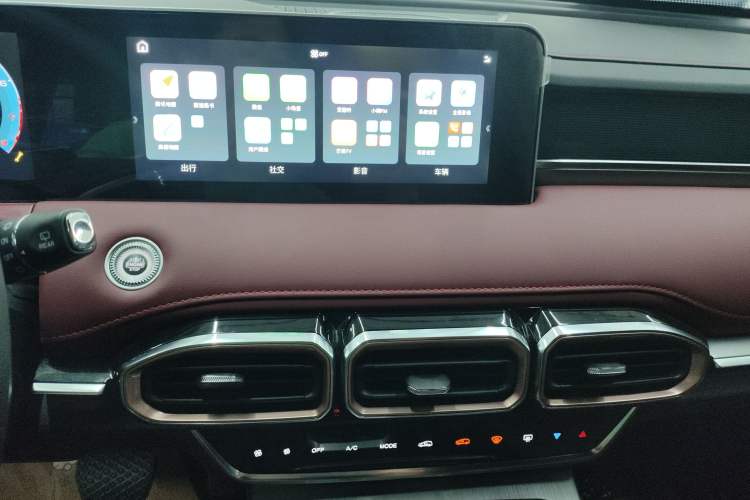 Used JETOUR X70 PLUS 2024 Champion Edition 1.5T DCT Champion MAX 5-Seater
