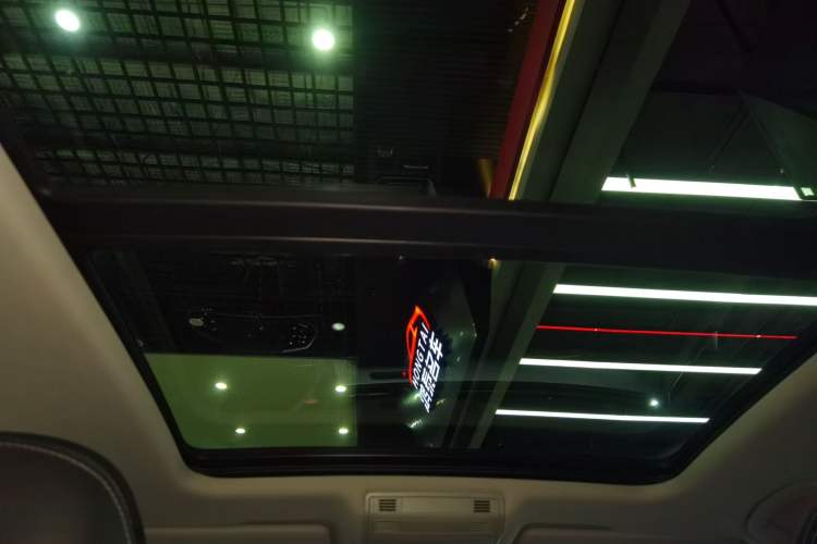 Used Volkswagen Magotan 2025 Zhongxiang Version 280TSI DSG Comfort Edition