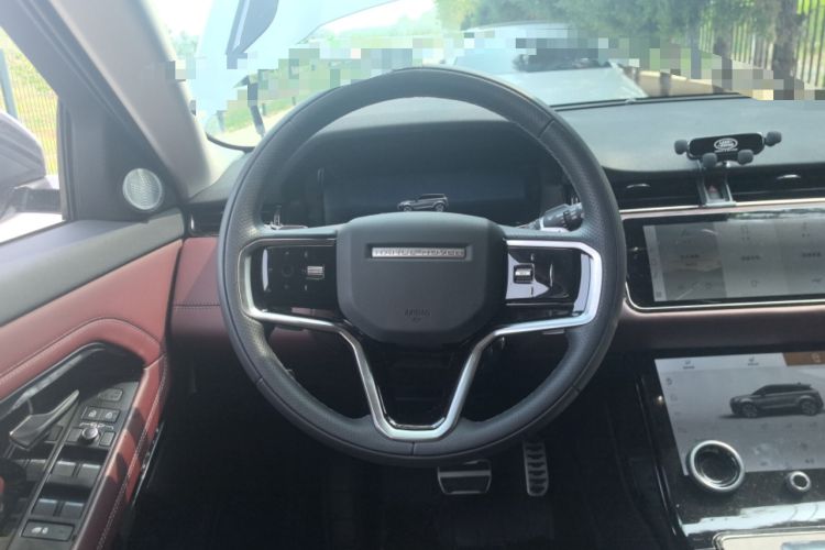 Used Land Rover Range Evoque 2023 Aurora L 249 PS Luxury Edition
