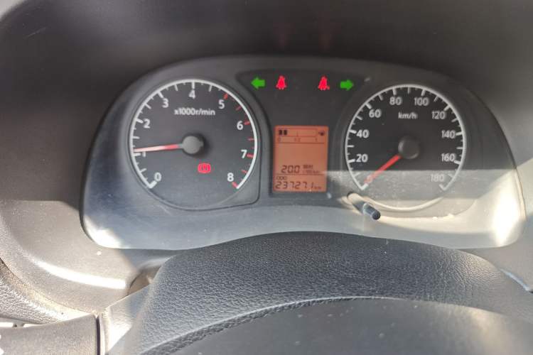 Used Venucia R30 2014 1.2L Manual Enjoyment Edition
