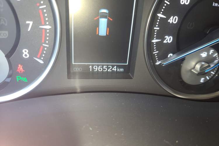 Used Toyota Alphard 2018 3.5L Prestige Edition Odometer Close Up