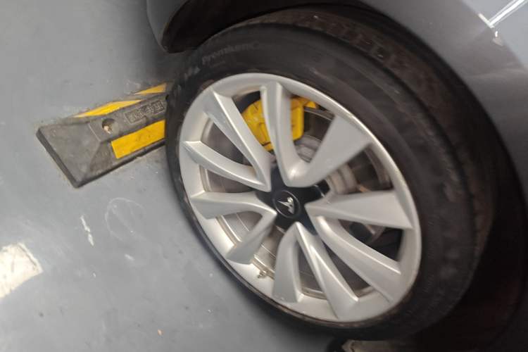 Used Tesla Model 3 2019 Standard Range Rear-Drive Upgraded Version