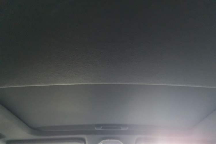 Used Toyota IZOA 2020 2.0L Yichi Version