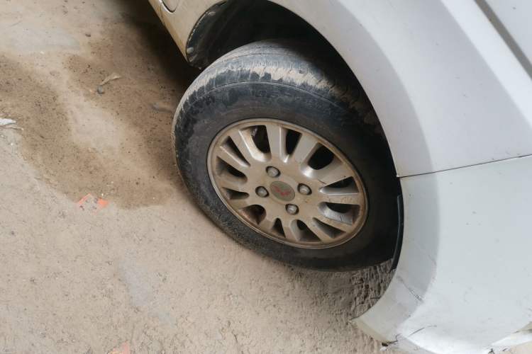 Used Wuling Rongguang V 2016 1.5L Standard Version
