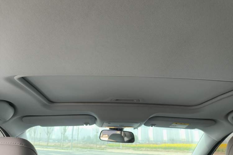 Used Chevrolet Monza 2024 1.5L Dual-Clutch Enjoyment Edition Headliner