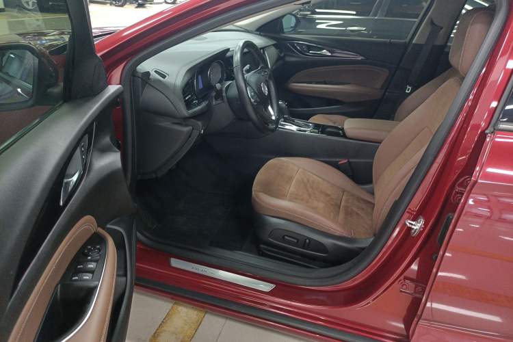 Used Buick Regal 2017 20T Luxury Model