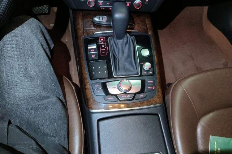 Used Audi A6L 2014 30 FSI Comfort Model
