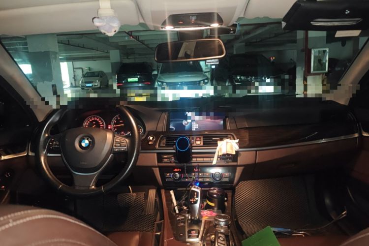 Used BMW 5 Series 2014 525Li Luxury Design Package
